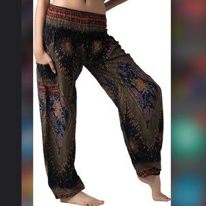 NWOT Cotton Rose Black Flower & Hearts Printed Thai Harem Beach Pant - One Size